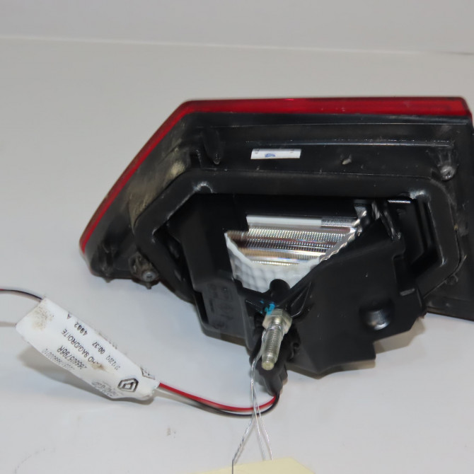 Feu arrière intérieur droit occasion RENAULT CLIO IV Phase 1 07-2012->... 1.5 DCI 90ch 265505796R 2