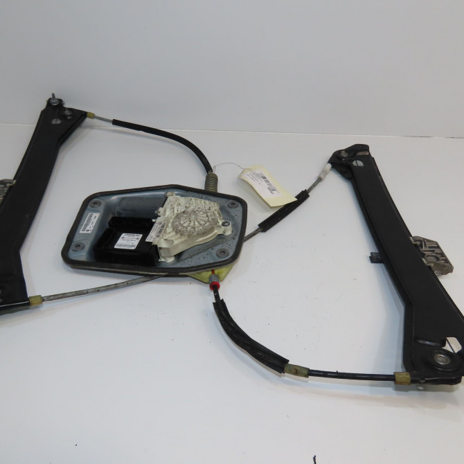 Mecanisme+moteur leve-glace avg occasion VOLKSWAGEN EOS Phase 1 04-1995->04-1999 2.0 TDI 140ch 1Q0837461G 1