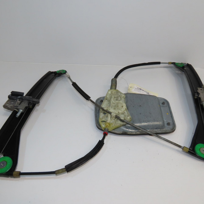 Mecanisme+moteur leve-glace avg occasion VOLKSWAGEN EOS Phase 1 04-1995->04-1999 2.0 TDI 140ch 1Q0837461G 2