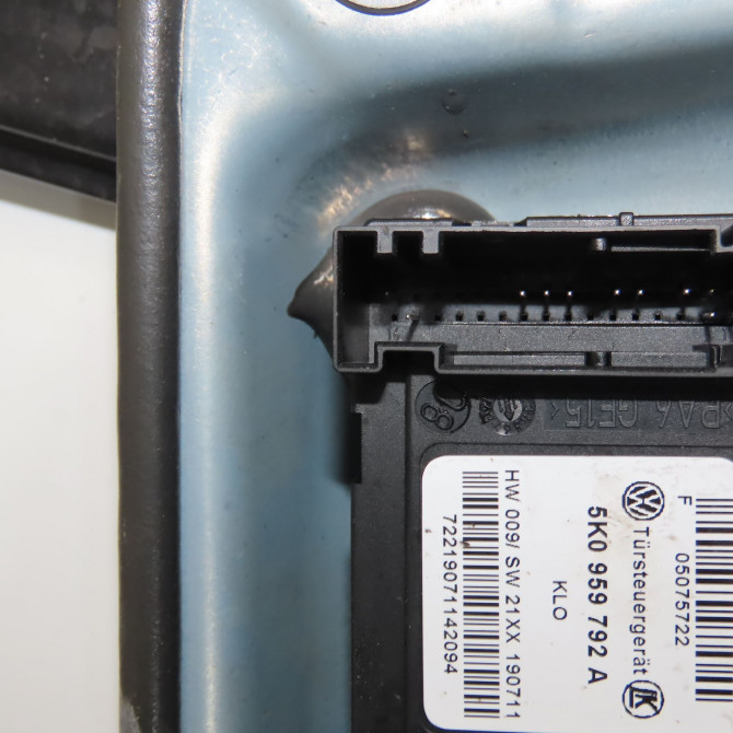 Mecanisme + moteur lève-glace avant droit occasion VOLKSWAGEN EOS Phase 1 04-1995->04-1999 2.0 TDI 140ch 1Q0837462G 4