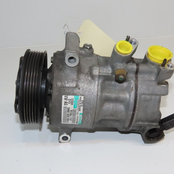 Compresseur air conditionne occasion VOLKSWAGEN EOS Phase 1 04-1995->04-1999 2.0 TDI 140ch 1K0820808F 4