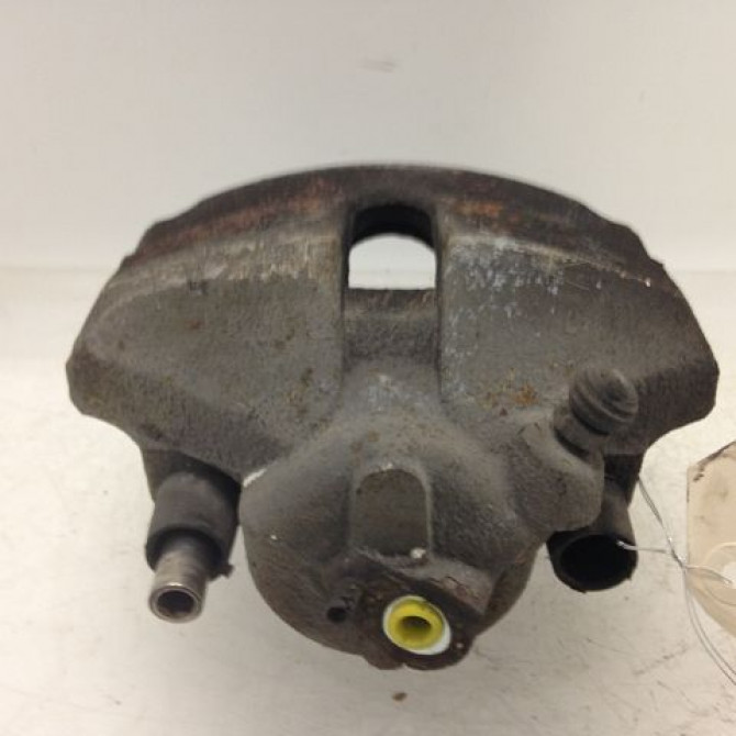 Etrier de frein avant gauche occasion VOLKSWAGEN PASSAT VI Phase 1 10-2010->... 2.0 TDI 140ch 1K0615123E 2