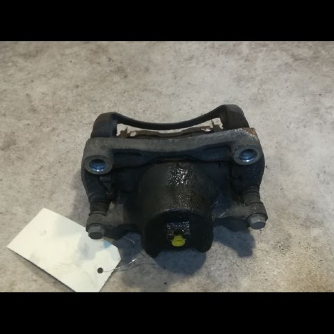 Etrier de frein avant droit occasion NISSAN JUKE Phase 2 03-2014->... 1.2i 115ch 41001EN00B 2