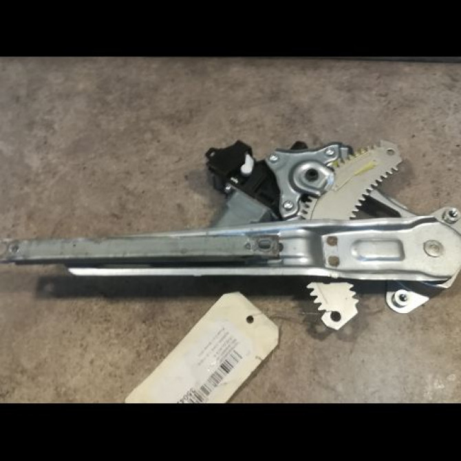 Mecanisme+moteur leve-glace arg occasion NISSAN JUKE Phase 2 03-2014->... 1.2i 115ch 827211KA0B 2