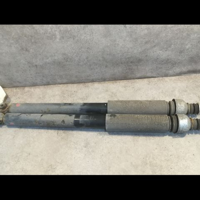 Amortisseur arrière droit occasion NISSAN JUKE Phase 2 03-2014->... 1.2i 115ch E62101KA1B 1