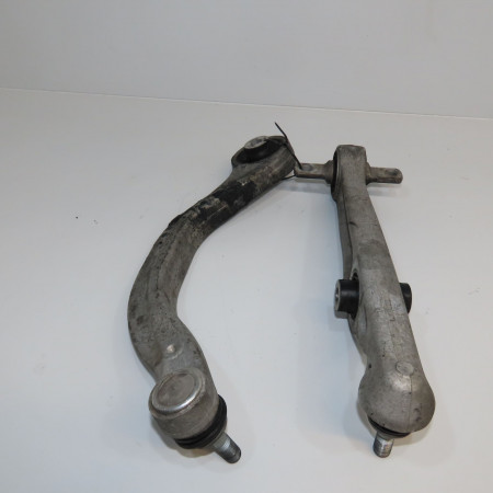 Triangle inf avg occasion TESLA 118834100C