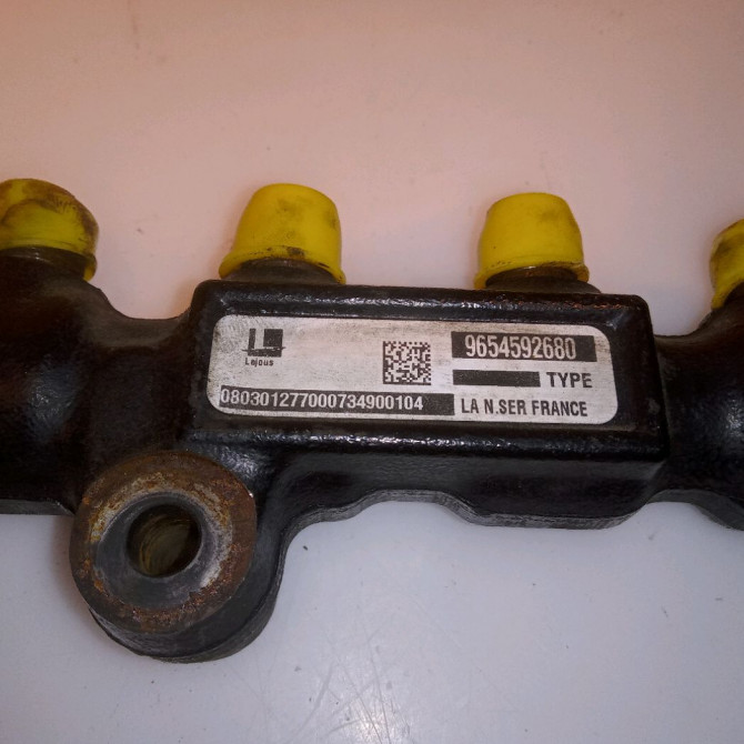 Rampe injection occasion PEUGEOT 308 I Phase 1 09-2007->03-2011 1.6 HDI 16v 110ch 1570G2 4