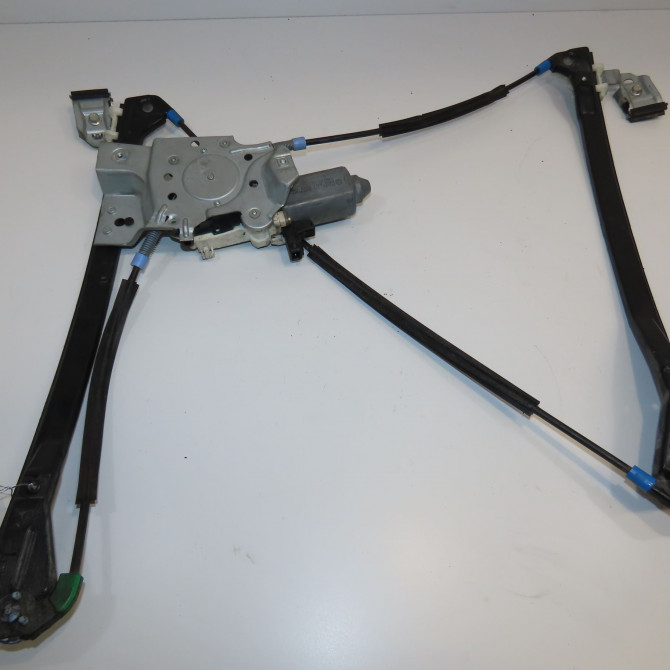 Mecanisme + moteur lève-glace avant droit occasion VOLKSWAGEN POLO III Phase 1 10-1994->11-1999 1.4 6N4837462 2