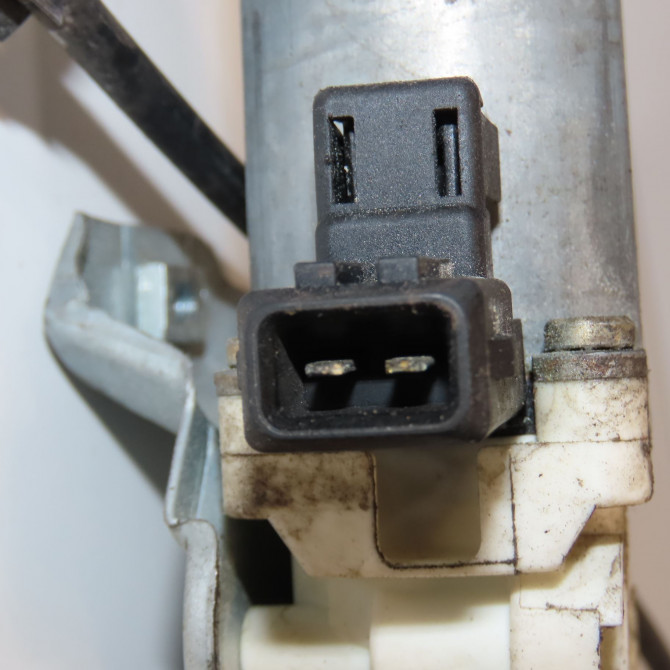 Mecanisme + moteur lève-glace avant droit occasion VOLKSWAGEN POLO III Phase 1 10-1994->11-1999 1.4 6N4837462 4