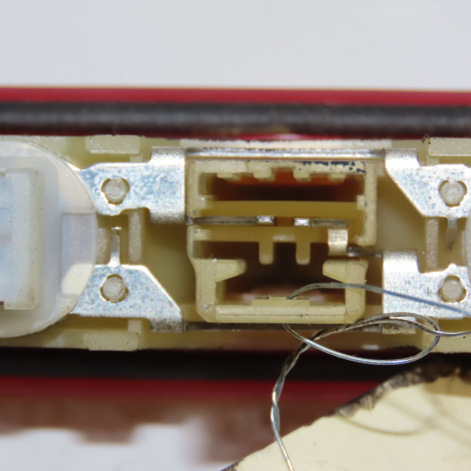 Feux stop supplementaire occasion PEUGEOT 207 Phase 1 04-2006->06-2013 1.4 HDI 70ch 6350Y2 3