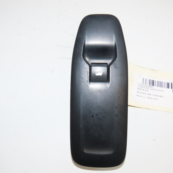 Commande lève-glace porte avant droite occasion PEUGEOT 208 208 Phase 1 2012-03-01->2015-09-30 1.4 HDI 68ch 96751118ZD 1