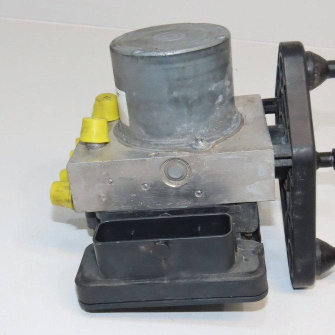 Unité hydraulique ABS occasion MERCEDES 9079003703 3