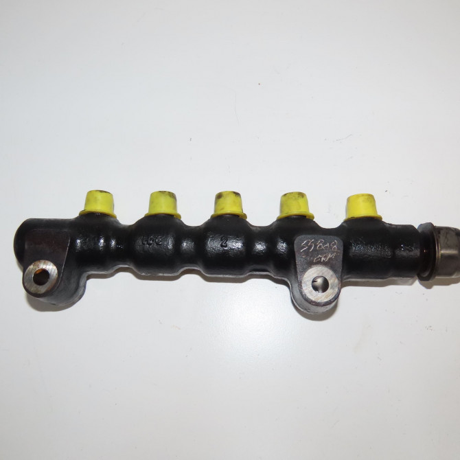 Rampe injection occasion PEUGEOT 207 Phase 1 04-2006->06-2013 1.4 HDI 70ch 1570G2 2