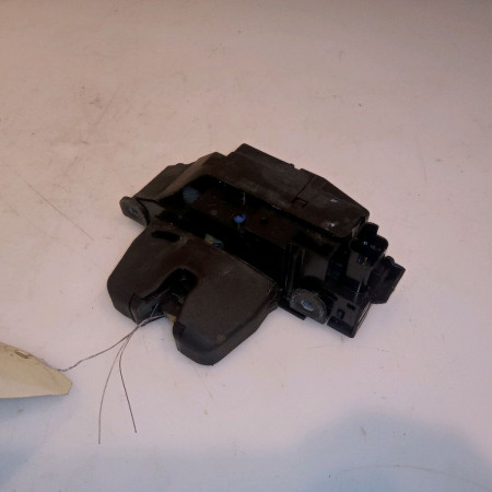 Serrure hayon occasion CITROEN C3 III Phase 1 10-2016->... 1.2i 110ch 9816195380