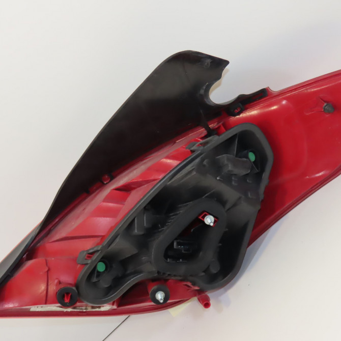 Feu arrière gauche occasion PEUGEOT 308 I Phase 2 04-2011->12-2014 2.0 HDi 150ch FAP Allure 6350CV 2