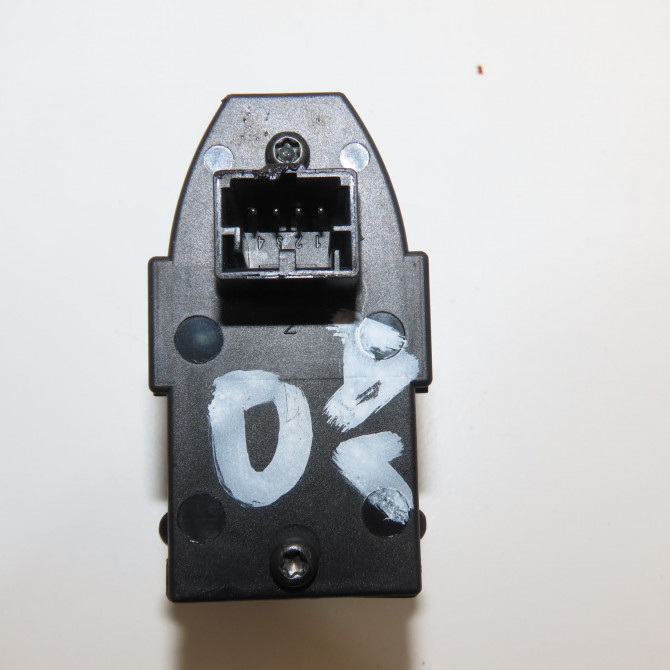 Commande lève-glace porte avant droite occasion ALFA ROMEO GIULIETTA II Phase 1 03-2010->12-2013 1.6 JTDM 105ch 156150330 2