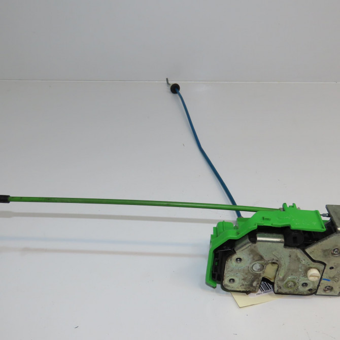 Serrure porte ard occasion ALFA ROMEO GIULIETTA II Phase 1 03-2010->12-2013 1.6 JTDM 105ch 71775808 1