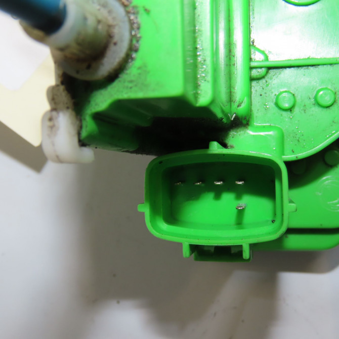 Serrure porte ard occasion ALFA ROMEO GIULIETTA II Phase 1 03-2010->12-2013 1.6 JTDM 105ch 71775808 3