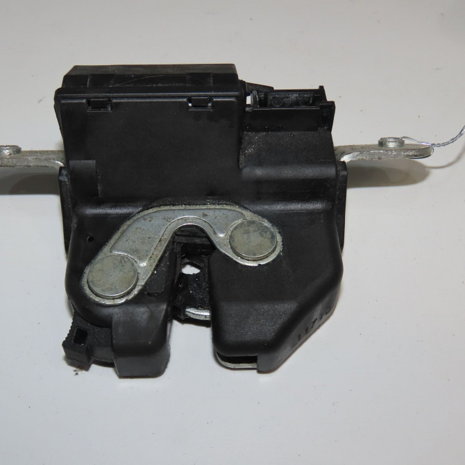 Serrure hayon occasion ALFA ROMEO GIULIETTA II Phase 1 03-2010->12-2013 1.6 JTDM 105ch 52161766 1