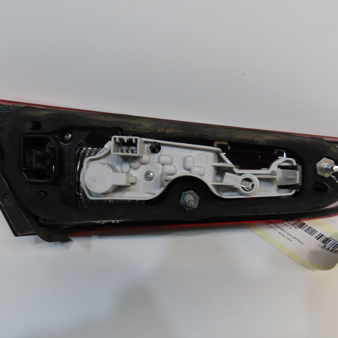 Feu arrière intérieur droit occasion ALFA ROMEO GIULIETTA II Phase 1 03-2010->12-2013 1.6 JTDM 105ch 50531132 2