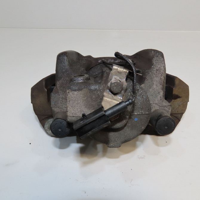Etrier de frein avant gauche occasion ALFA ROMEO GIULIETTA II Phase 1 03-2010->12-2013 1.6 JTDM 105ch 77365611 3