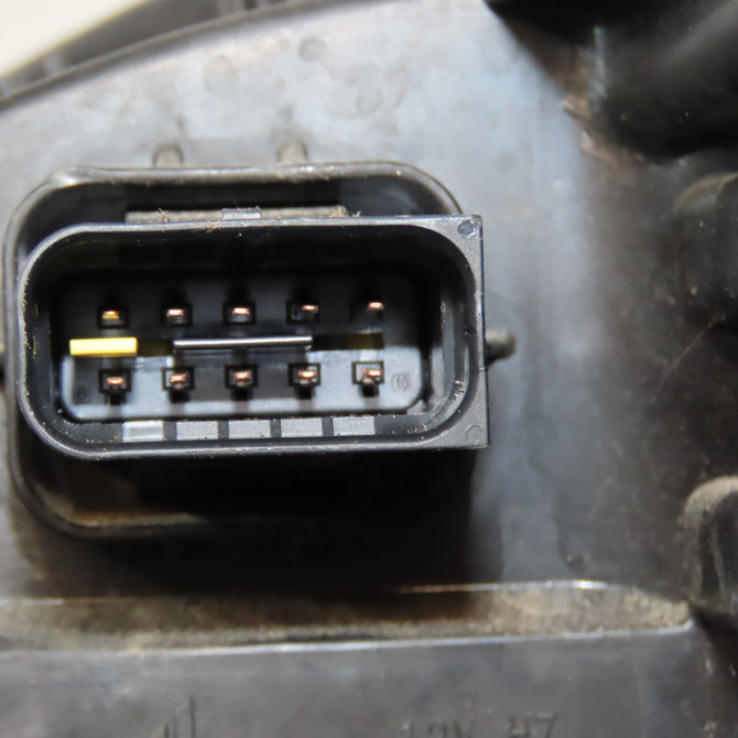 Phare droit occasion PEUGEOT 308 II Phase 1 04-1995->04-1999 1.5 BlueHDi 130ch 1628555380 3