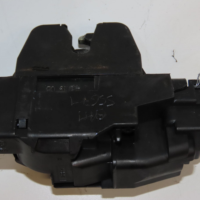 Serrure hayon occasion PEUGEOT 308 II Phase 1 04-1995->04-1999 1.5 BlueHDi 130ch 9816195380 2