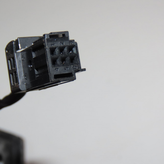 Feu arrière intérieur droit occasion PEUGEOT 308 II Phase 1 04-1995->04-1999 1.5 BlueHDi 130ch 9677818280 3