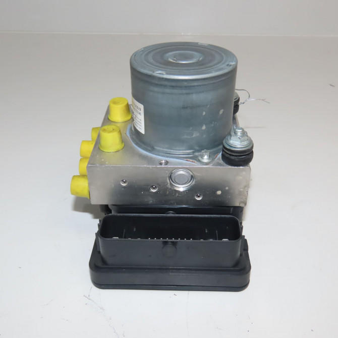 Unité hydraulique ABS occasion PEUGEOT 308 II Phase 1 04-1995->04-1999 1.5 BlueHDi 130ch 1637315680 3