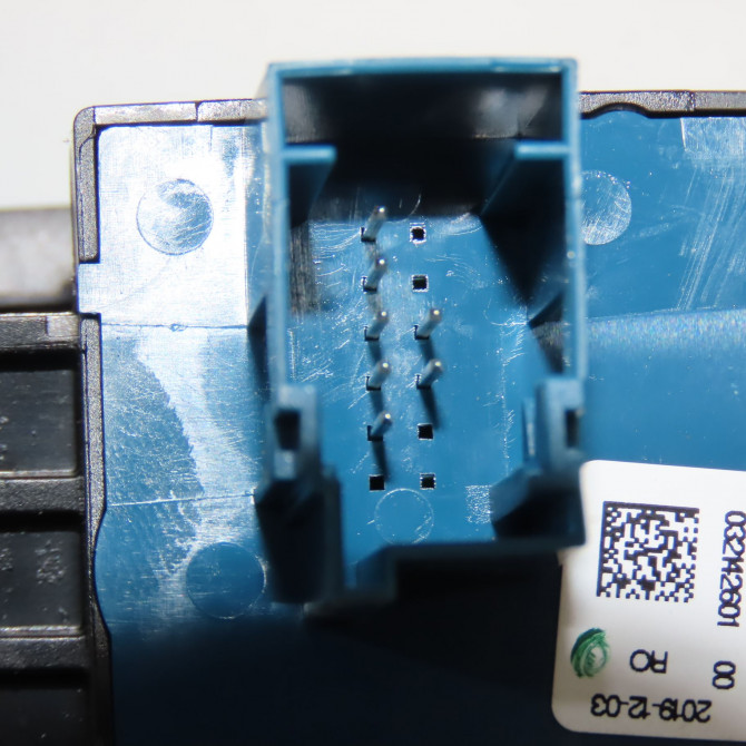 Interrupteur commande de frein a main occasion PEUGEOT 308 II Phase 1 04-1995->04-1999 1.5 BlueHDi 130ch 3