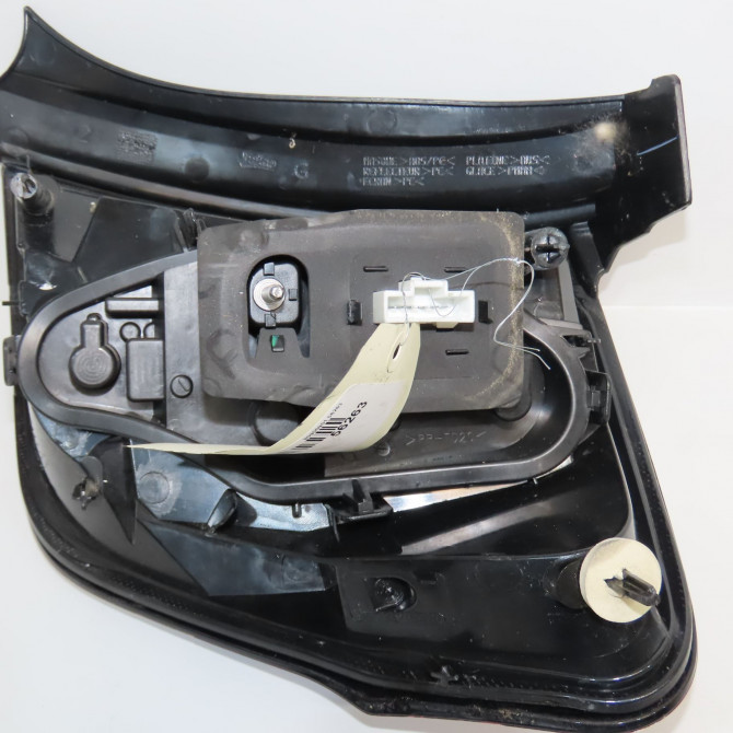 Feu arrière gauche occasion CITROEN C3 II Phase 1 11-2009->02-2013 1.4 VTi 16v 95ch 6350KQ 2