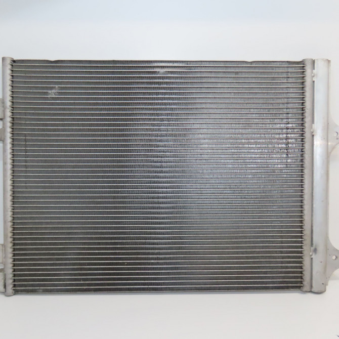 Condenseur clim occasion PEUGEOT 308 II 308 II Phase 2 2017-04-01-> 9817334080 1