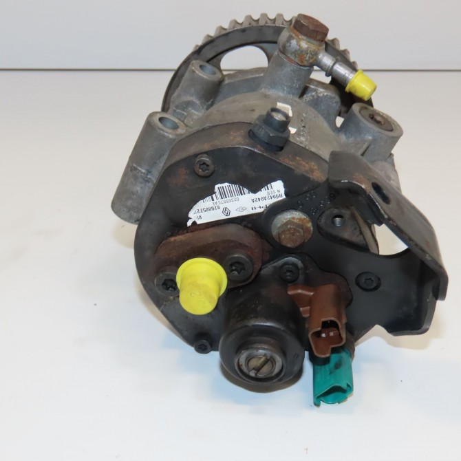 Pompe hp occasion RENAULT CLIO III Phase 1 09-2005->03-2009 1.5 DCI 70ch 167005809R 4
