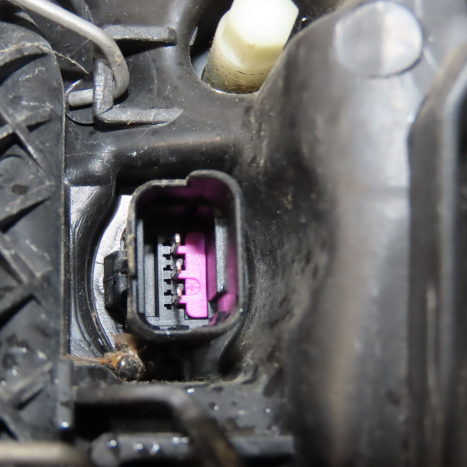 Phare droit occasion RENAULT MEGANE III Phase 2 01-2012->06-2014 1.5 DCI 110ch 260106128R 3