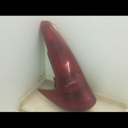 Feu arrière gauche occasion PEUGEOT 206 206 phase 1 SW 2002-06-01->2006-12-31 1.4 HDI 70ch 6350R4