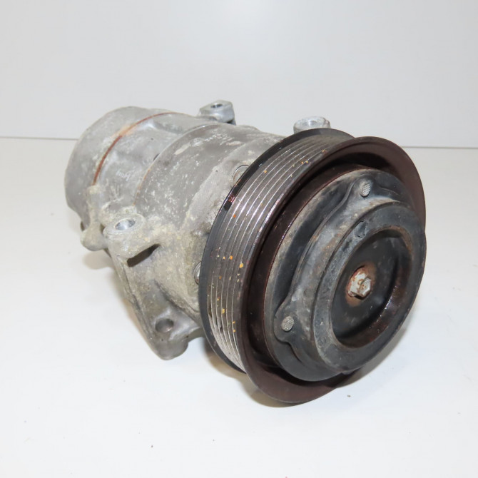 Compresseur air conditionne occasion RENAULT MEGANE III Phase 2 01-2012->06-2014 1.5 DCI 110ch 926008209R 1