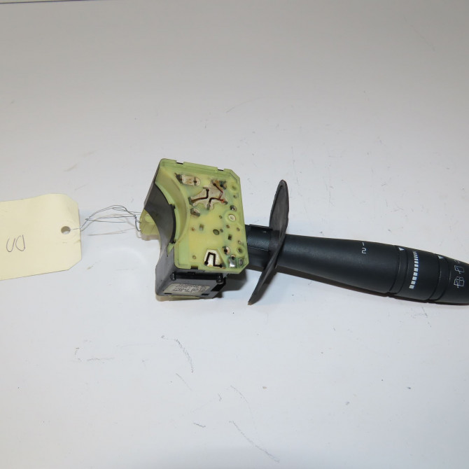 Commande essuie glace occasion RENAULT MEGANE I Phase 1 11-1995->03-1999 1.6i 7701049615 1