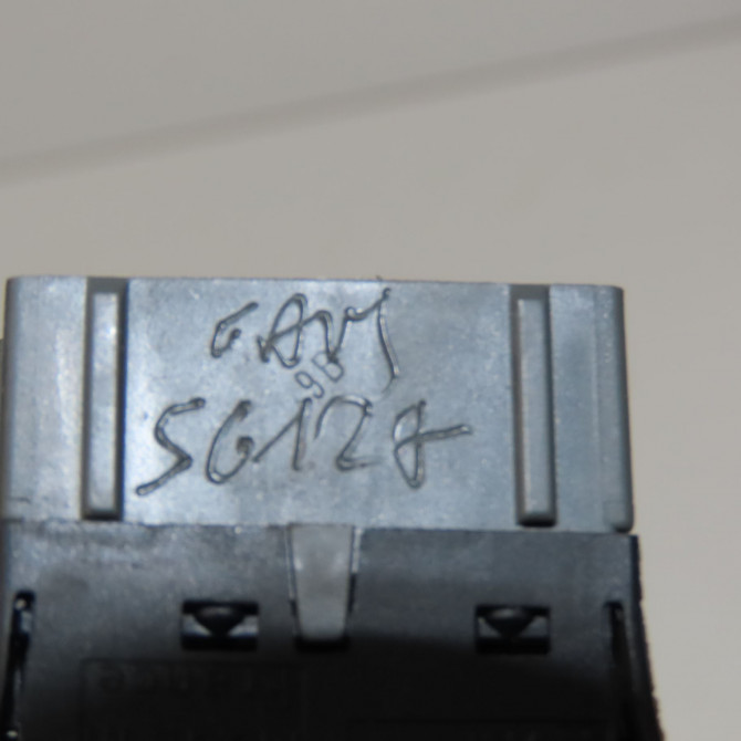 Bouton de warning occasion PEUGEOT 309 4