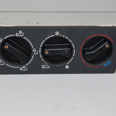 Commande de chauffage occasion PEUGEOT 309