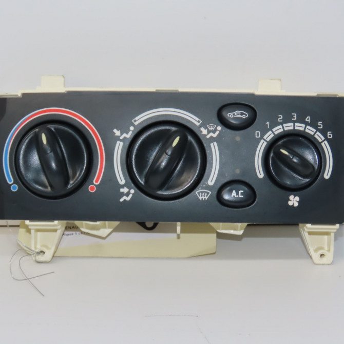 Commande de chauffage occasion RENAULT MEGANE I Phase 1 11-1995->03-1999 1.6i 7701041846 1