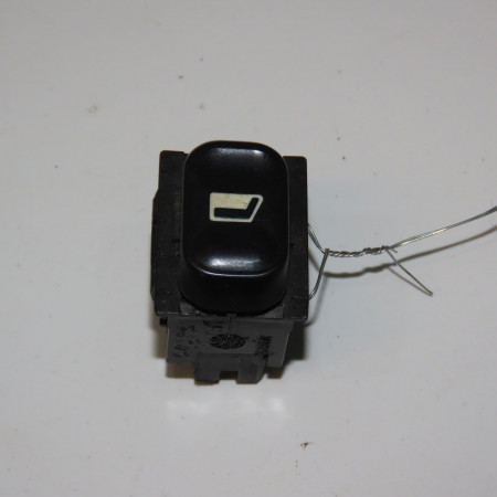 Commande lève-glace porte avant droite occasion PEUGEOT 806 6552AR