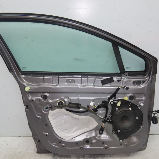Porte avant gauche occasion RENAULT CLIO IV Phase 1 07-2012->... 1.5 DCI 90ch 801017896R 2