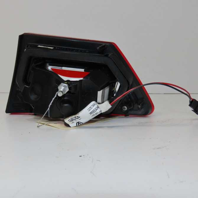 Feu arrière interieur gauche occasion RENAULT CLIO IV Phase 1 07-2012->... 1.5 DCI 90ch 265552424R 2