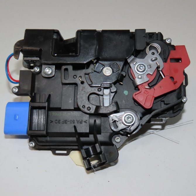 Serrure porte arg occasion VOLKSWAGEN TOURAN II Phase 1 09-2010->12-2015 2.0 TDI 140ch 3D4839015K 4