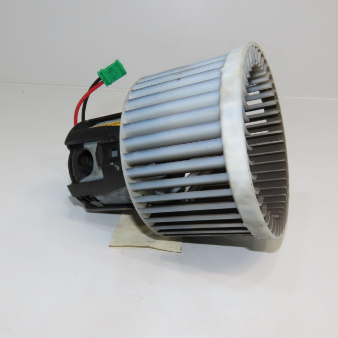 Ventilateur de chauffage occasion PEUGEOT 308 II 308 II Phase 2 2017-04-01-> 1610497180 1