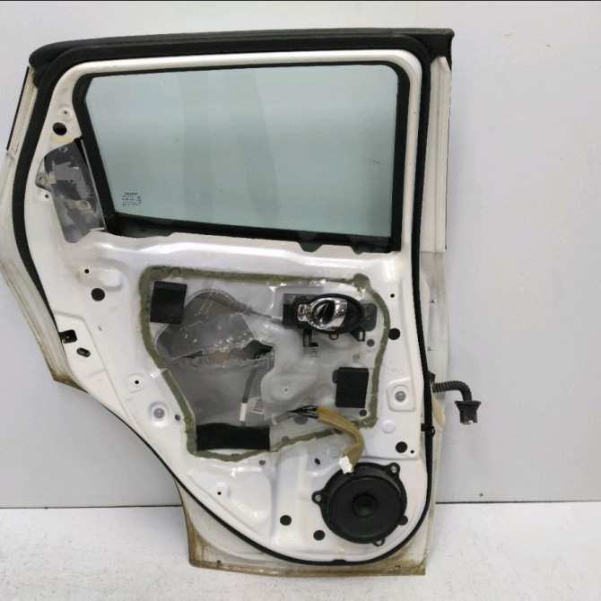 Porte arrière gauche occasion NISSAN JUKE Phase 1 09-2010->... 1.5 DCI 110ch H2A01BA6MC 2