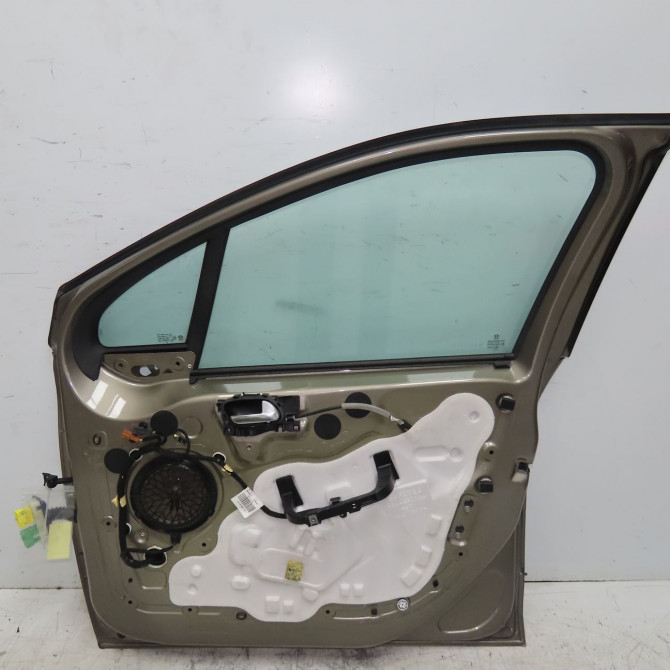 Porte avant droite occasion PEUGEOT 208 208 Phase 1 2012-03-01->2015-09-30 1.2 VTI 82ch 9807820680 2