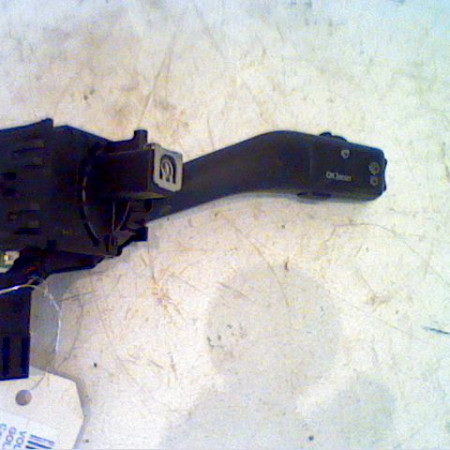 Commande essuie glace occasion VOLKSWAGEN GOLF V Phase 1 11-2003->10-2008 1K0953519J9B9