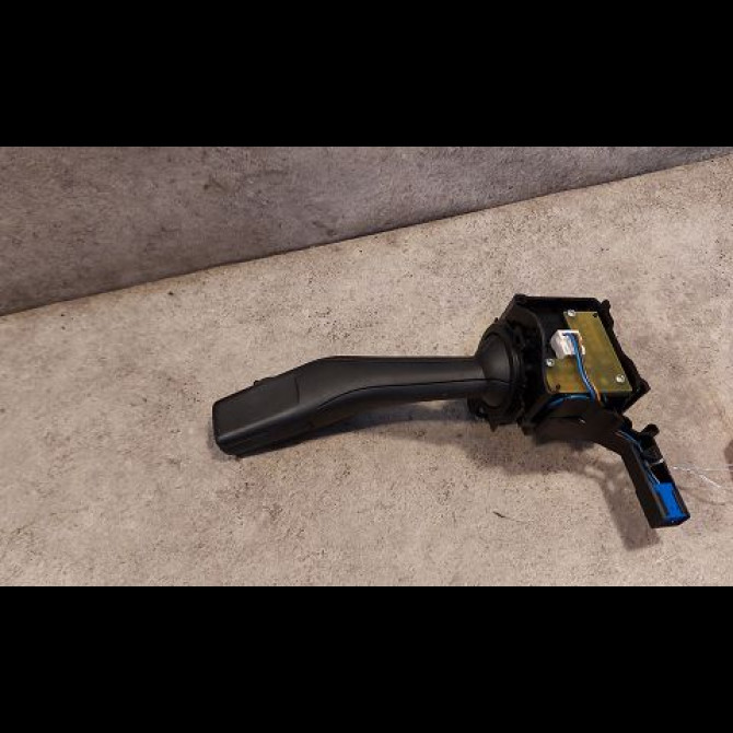 Commande essuie glace occasion VOLKSWAGEN TOURAN I Phase 1 03-2003->12-2006 1.9 TDI 105ch 1K0953519J9B9 2