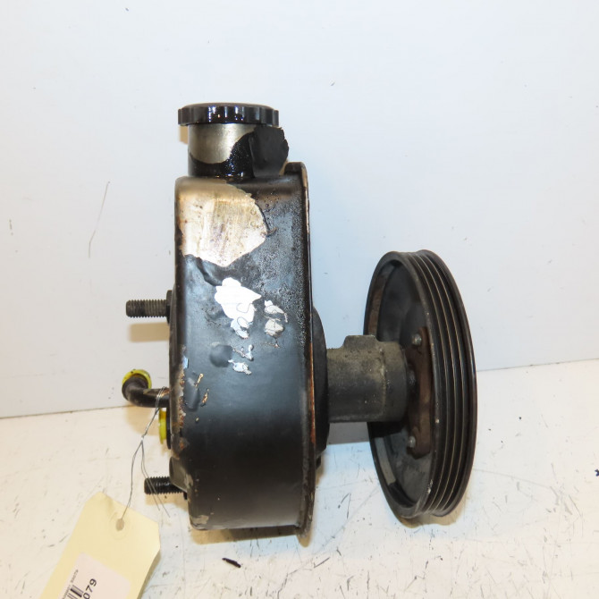 Pompe direction assistee occasion RENAULT MEGANE I Phase 1 11-1995->03-1999 1.6i 7700840724 4